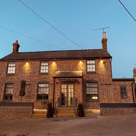 The Cherry Tree Hotel Kingston Blount Exterior photo